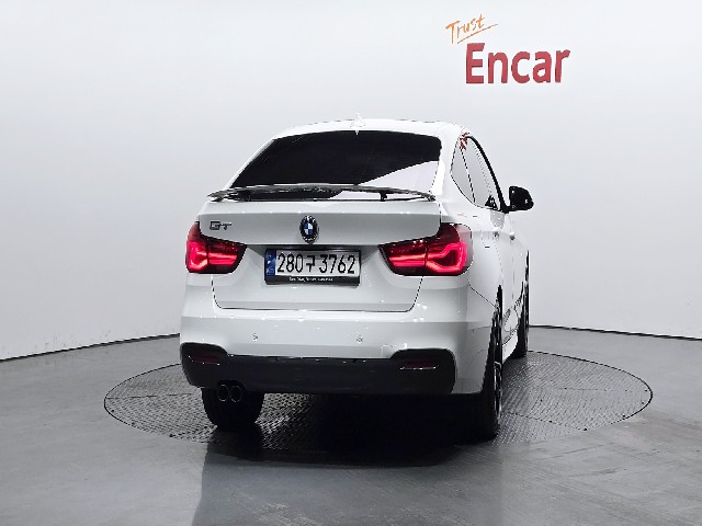 fca933582e7a6568162ce4934a4756b9.jpeg