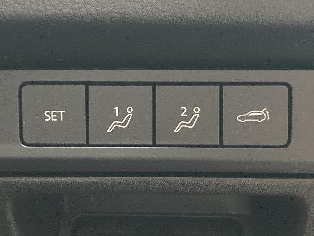 0208264A20261030D00109.jpg