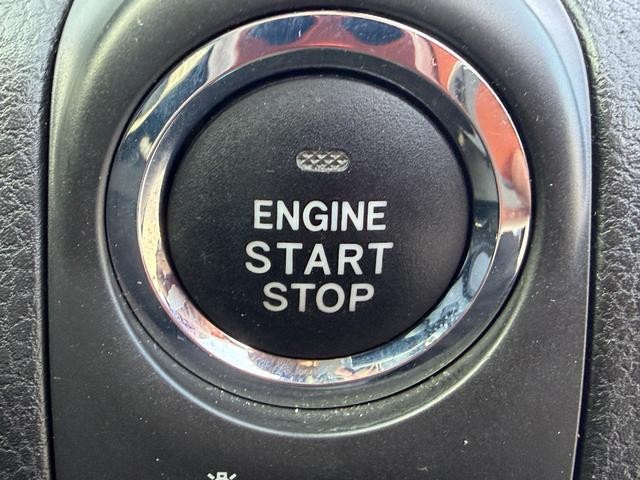 0901504A30261029W00615.jpg