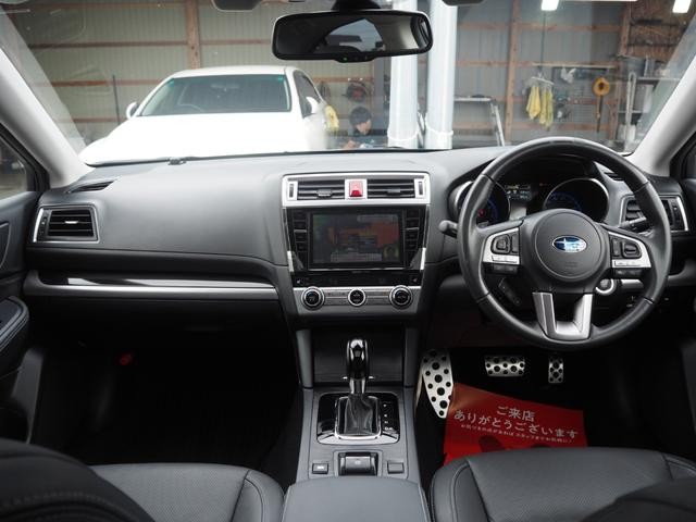 1201125A30260928W00101.jpg