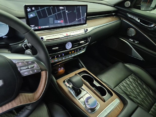 6071501435R10.jpg