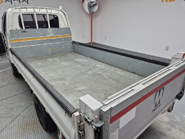 6041000657R15.jpg