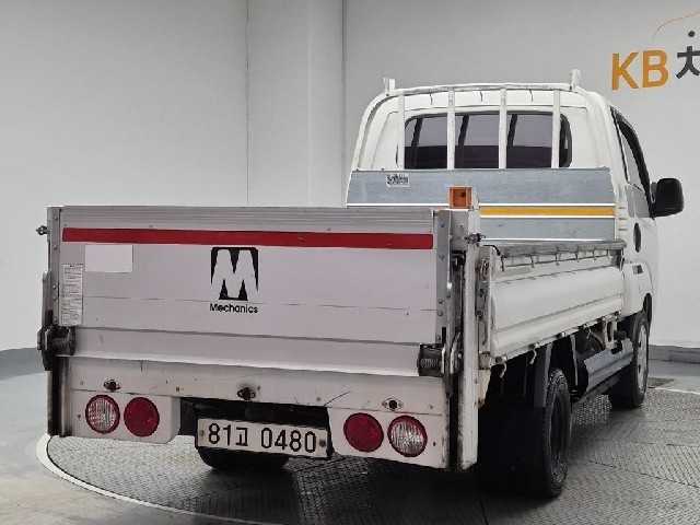 6041000657R3.jpg