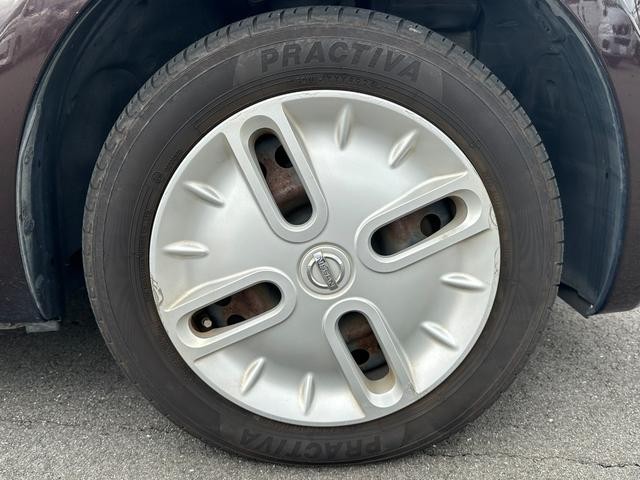 0704392A30261030W00109.jpg