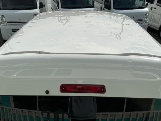 0580637A30261030W00219.jpg