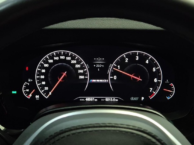 6071500565R6.jpg