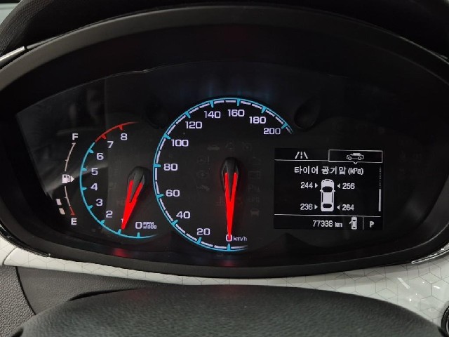 6071000886R6.jpg