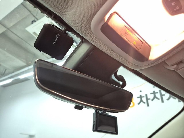 6071500662R17.jpg