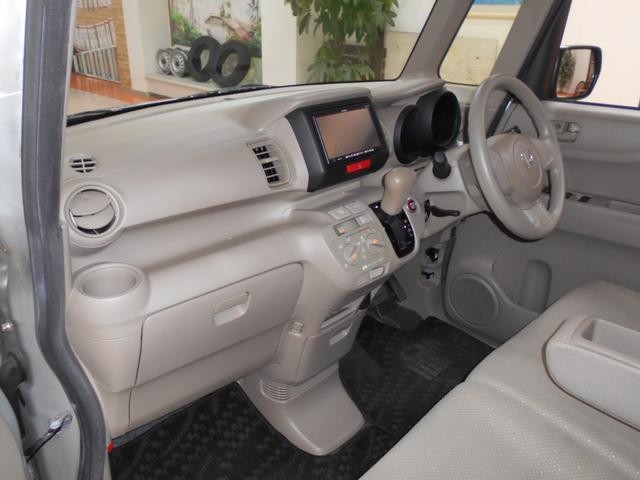 0602517A30261027W00116.jpg