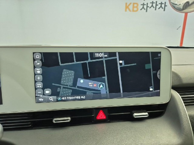 6081502032R13.jpg