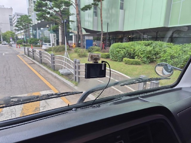 6071500428R17.jpg
