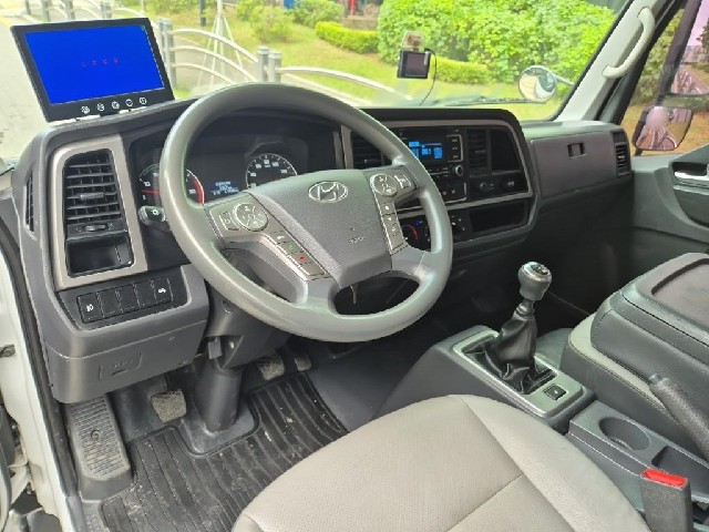 6071500428R7.jpg