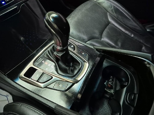 6031003384R8.jpg