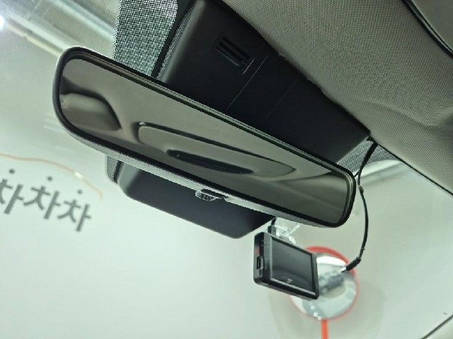 6081001477R14.jpg