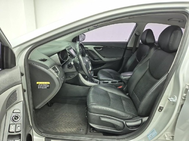 6081000895R11.jpg