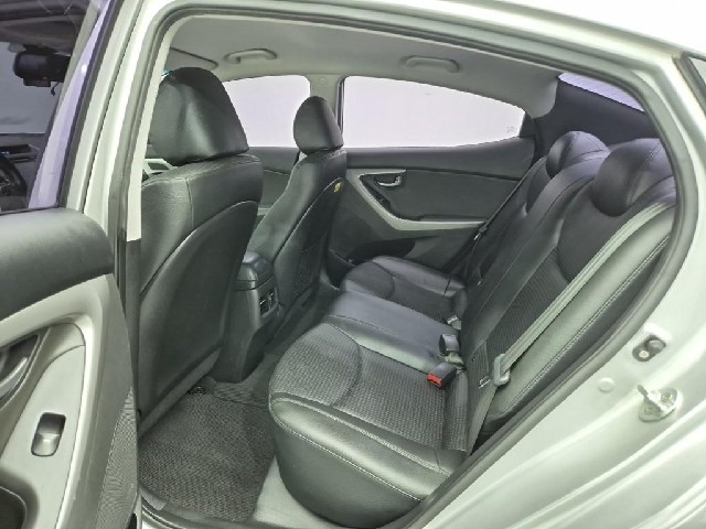 6081000895R12.jpg