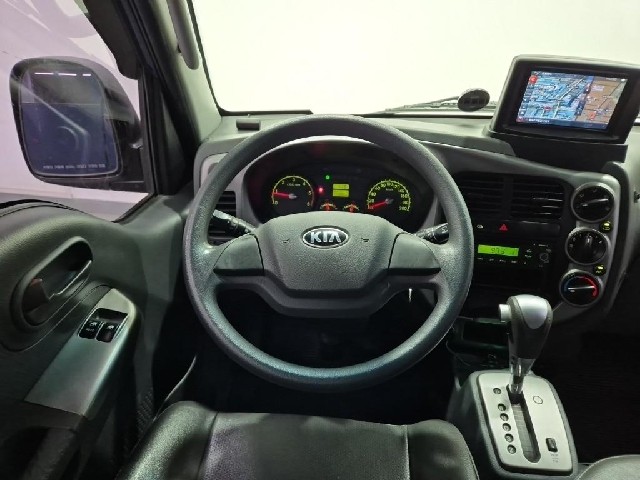 6081000731R8.jpg