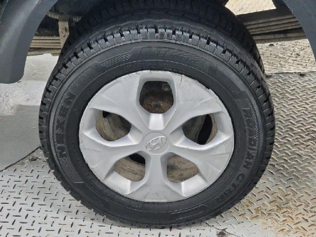 6041002247R18.jpg