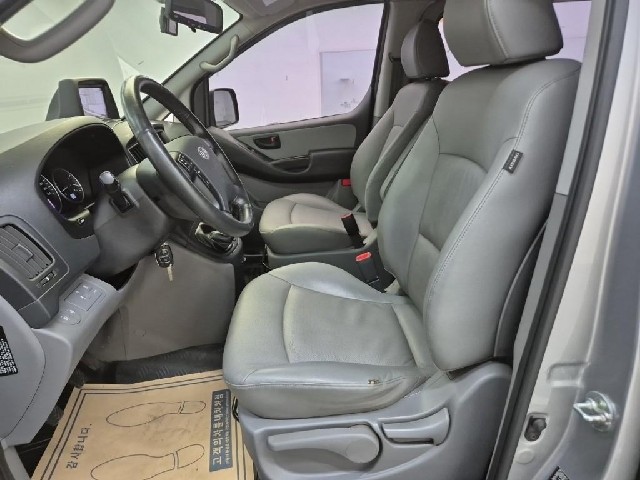 6071500895R11.jpg