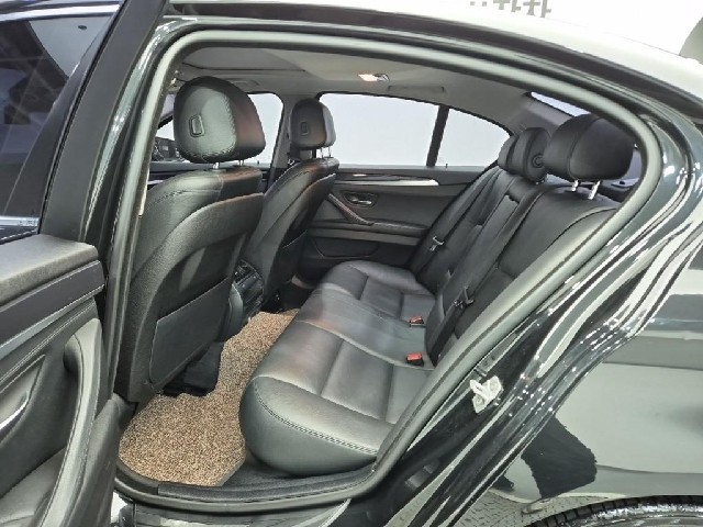 6071001027R12.jpg