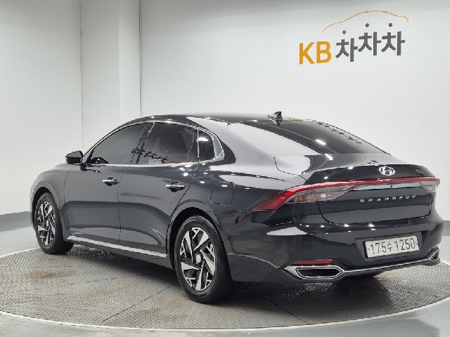 6071000735R2.jpg