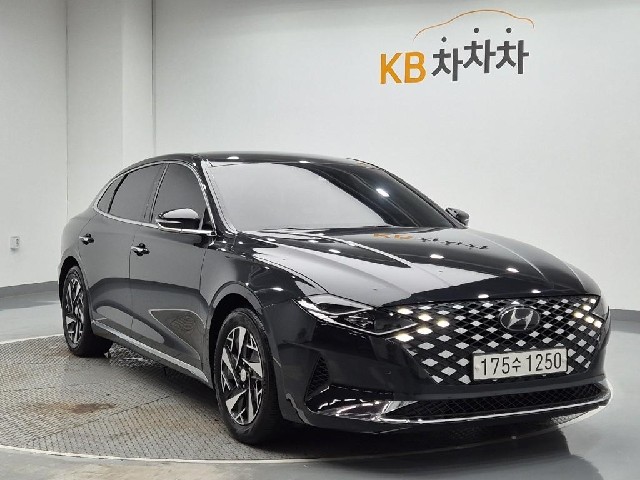 6071000735R4.jpg