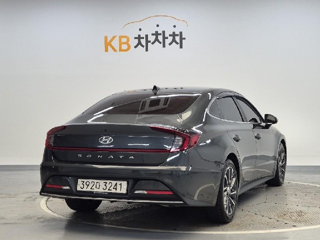 6081501804R3.jpg