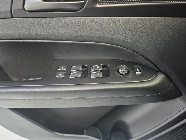 6081501733R18.jpg