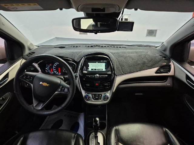 6071500285R7.jpg