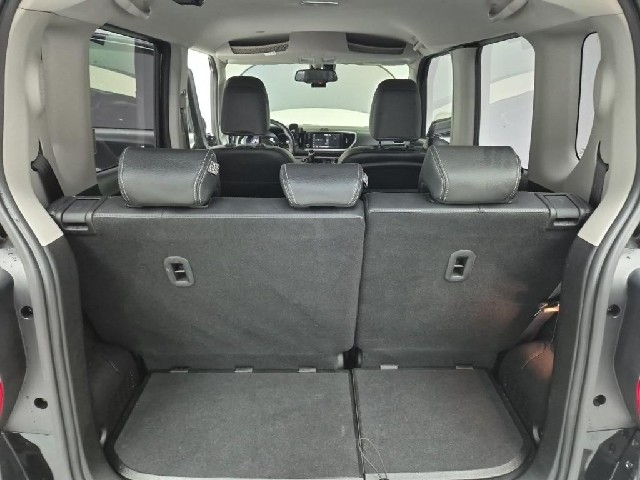 6041003176R18.jpg