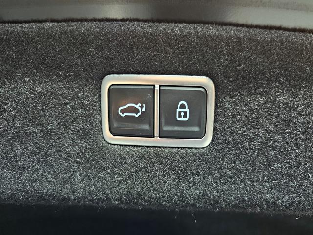 772b5c23712fa468902955016e7d4241.jpeg