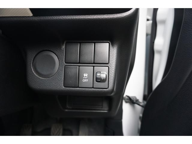 0402563A30261017W00117.jpg
