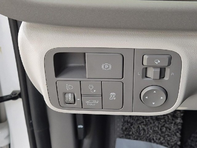 6071500941R18.jpg