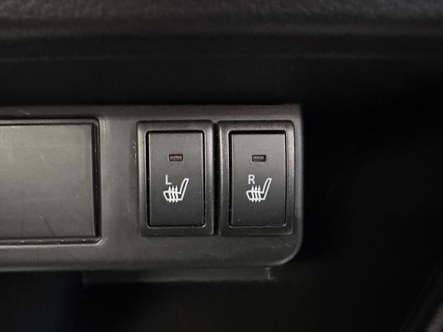 0302262A30261021W00203.jpg