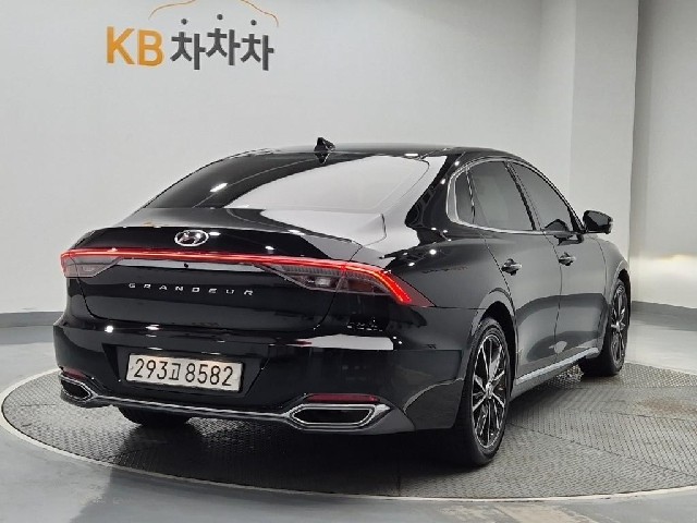 6071000519R3.jpg
