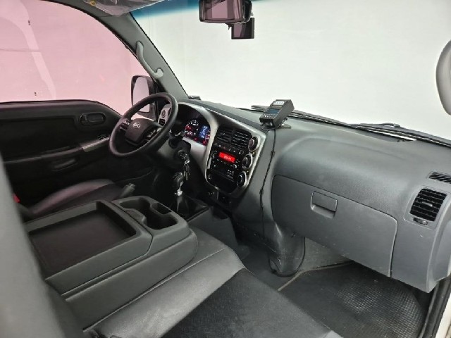 4061500243R7.jpg