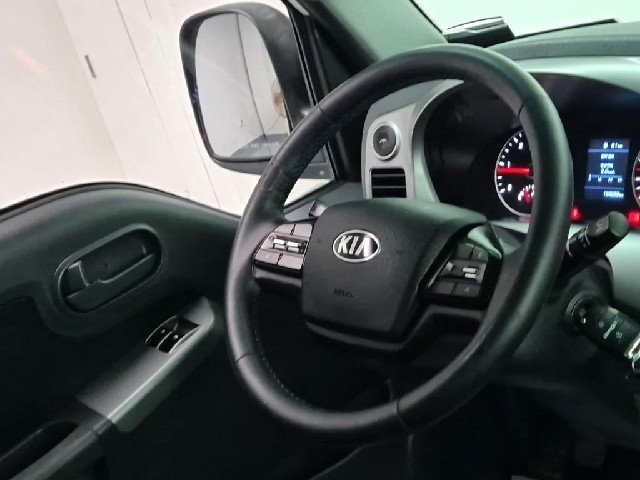 4061500243R9.jpg