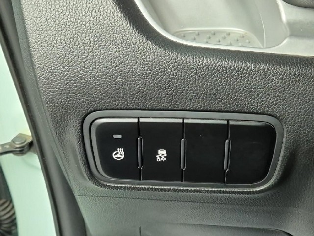 6061501777R14.jpg