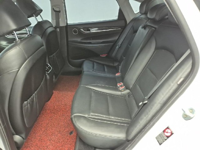 6081501742R12.jpg