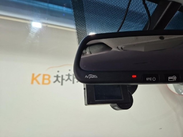 6071000937R16.jpg