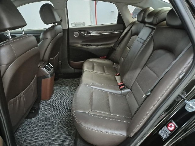 6071500669R12.jpg