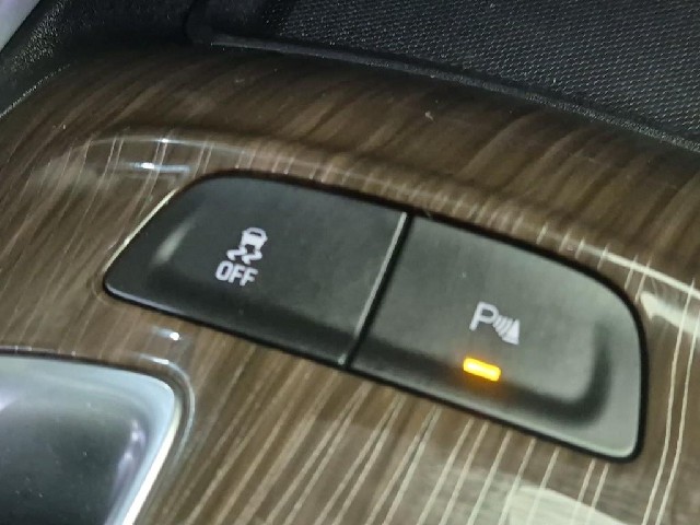 6051000324R16.jpg