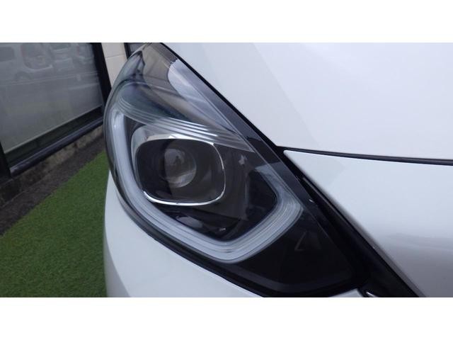 1101573A30251105W00215.jpg