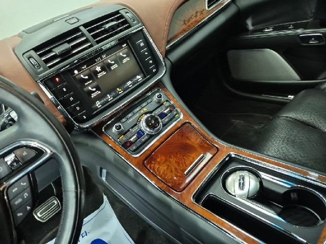 6071001043R10.jpg