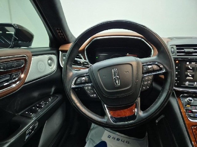 6071001043R9.jpg