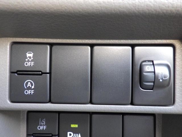 1101573A30250907W00205.jpg