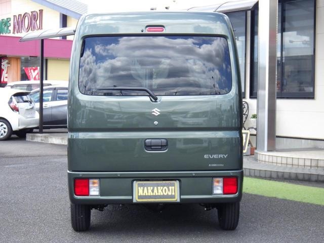 1101573A30250907W00215.jpg
