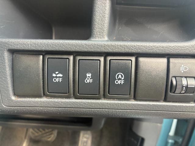 0203990A30261014W00102.jpg