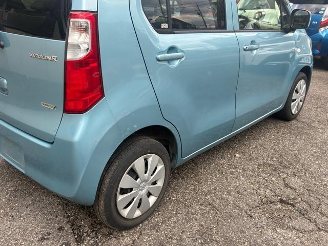 0203990A30261014W00113.jpg