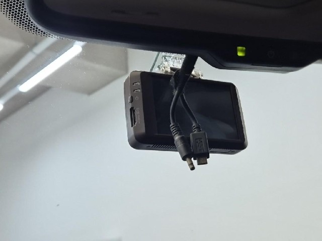 6041501042R17.jpg